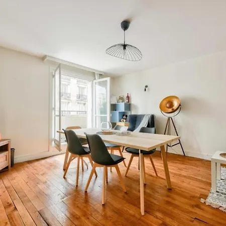T2 With Stunning Balcony 55m2 17 Apartment
